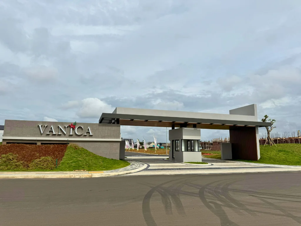 Surrounding (9).b7a74b0150c28cc0d286